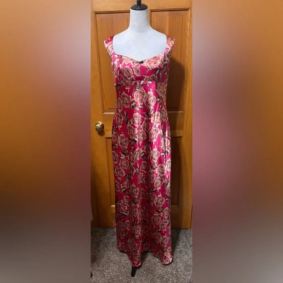 NWT Wild Fable Cap Sleeve Floral Maxi Satin Dress - Picture 3 of 5